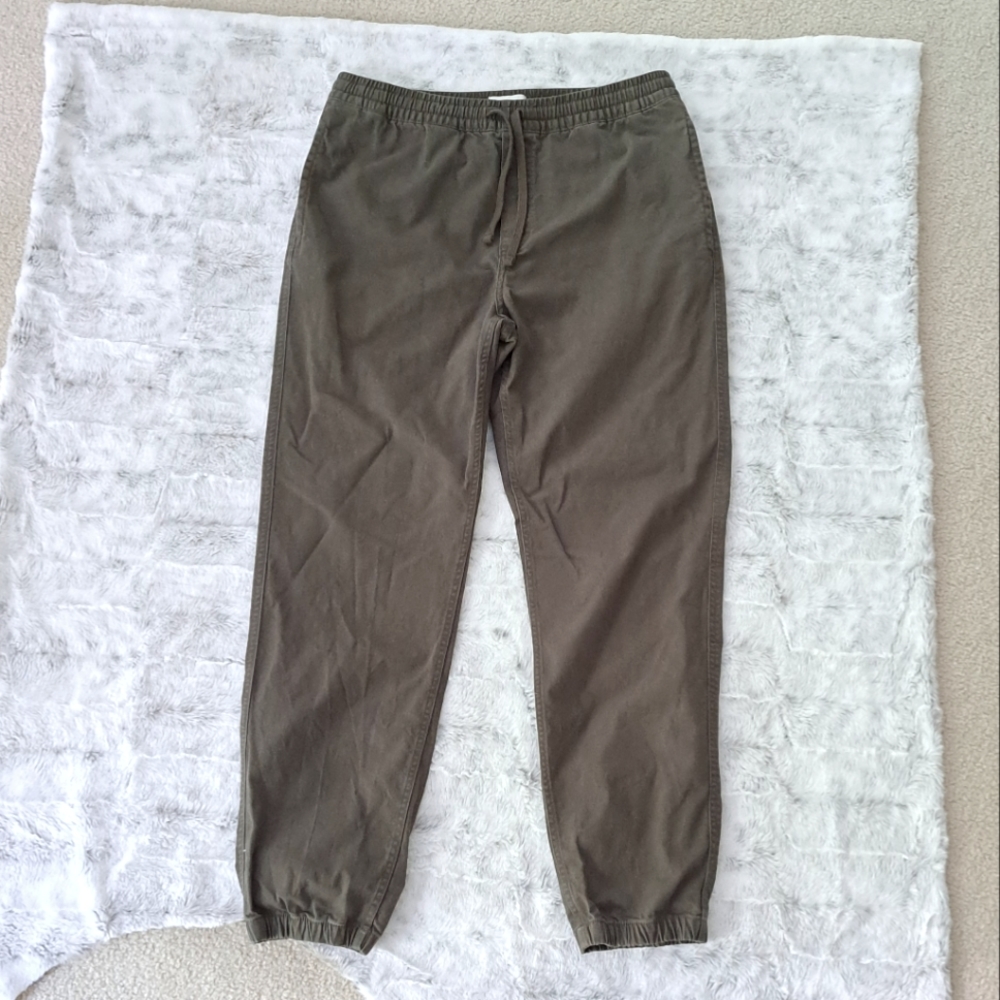H&M olive green cotton jogger pants.  Size S.